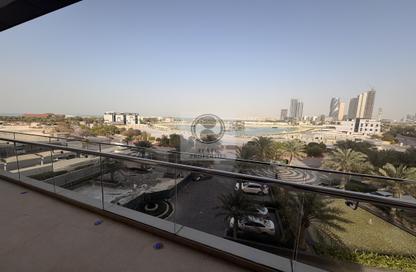 Apartment - 1 Bedroom - 2 Bathrooms for rent in Reef Island - Capital Governorate