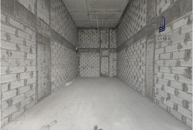 909741 - Property Image 3