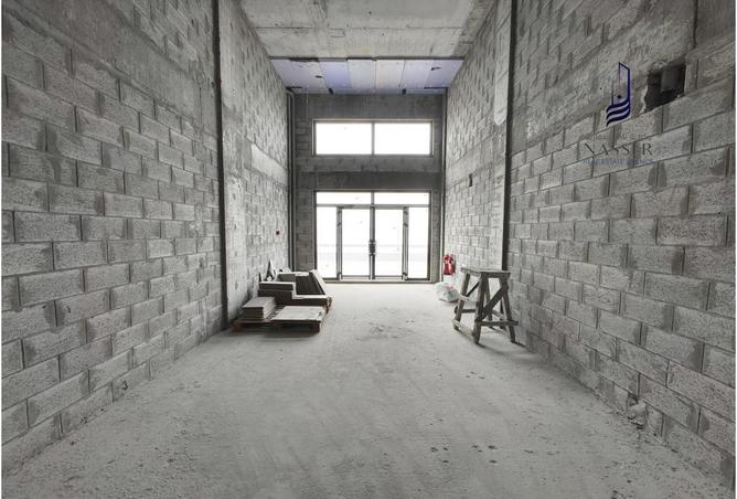 909741 - Property Image 2