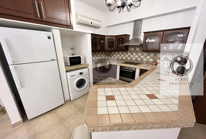 1002645 - Property Image 3