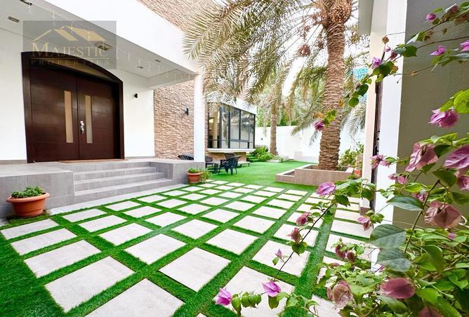 900542 - Property Image 2