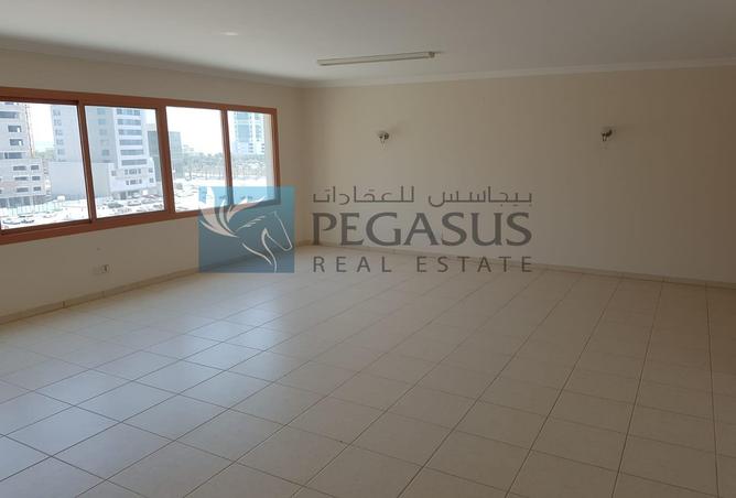 771108 - Property Main Image