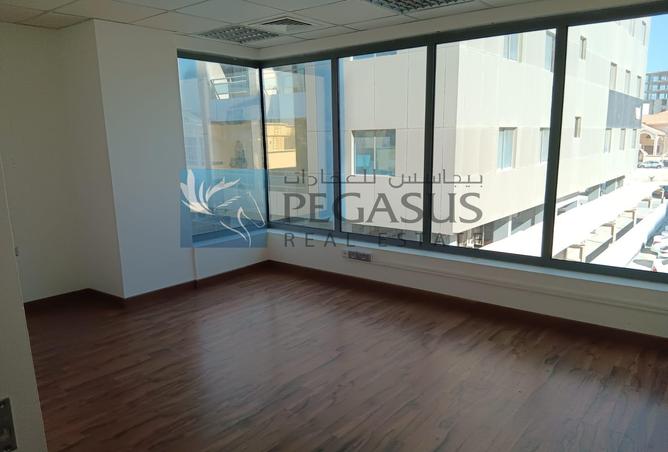 806749 - صورة العقار 2