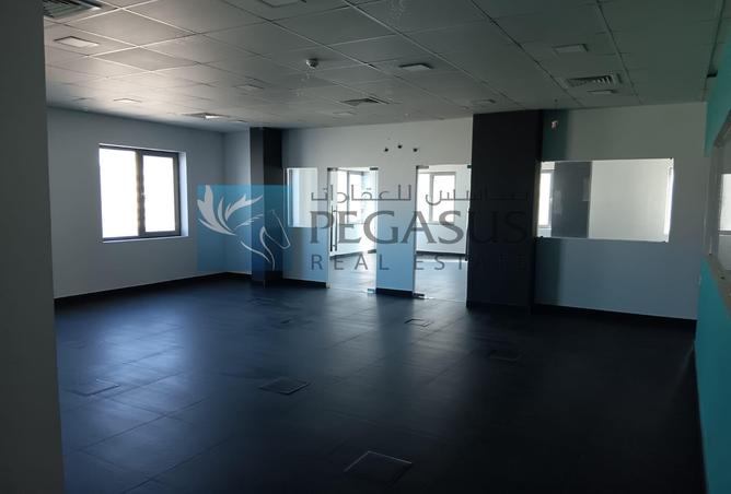 808249 - Property Image 2