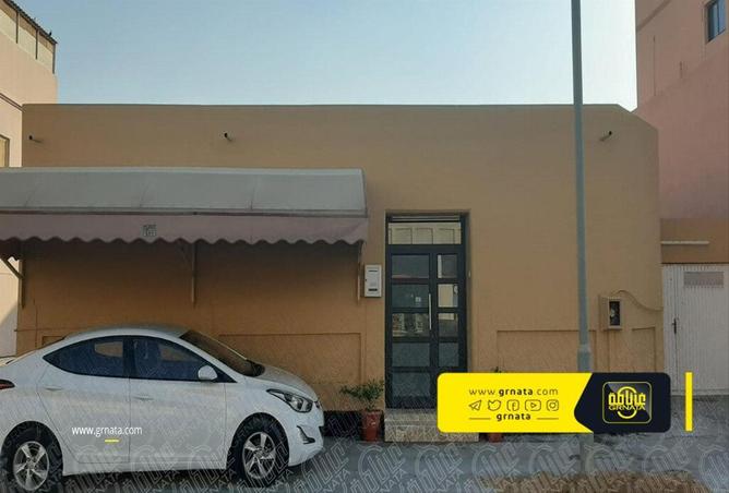 56392099 - Property Main Image