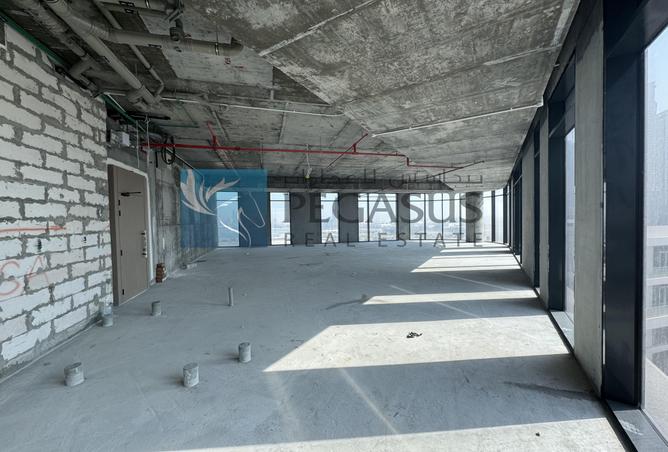 883280 - Property Image 2