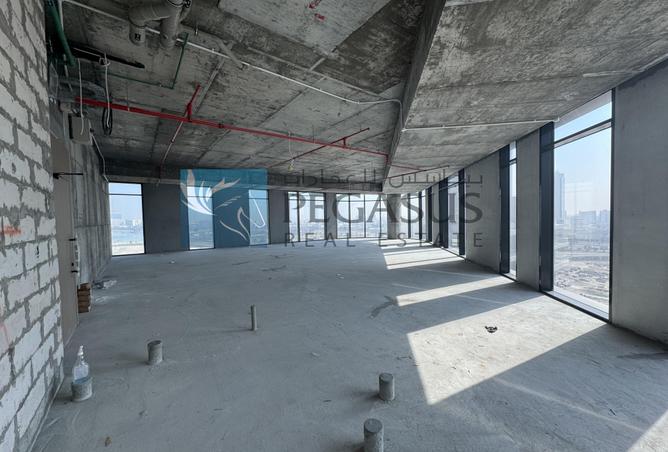 883280 - Property Image 3