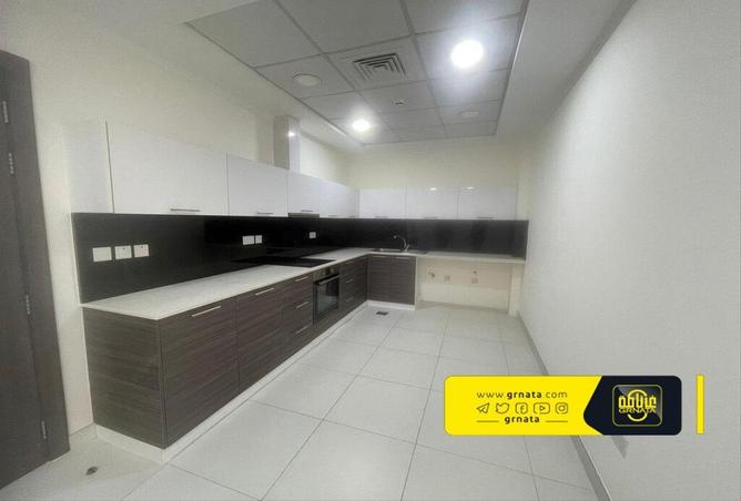 672409 - Property Image 2