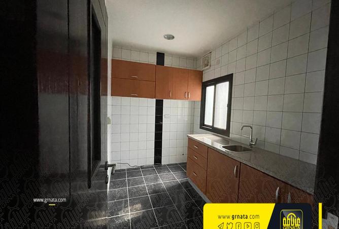 867903 - Property Image 2