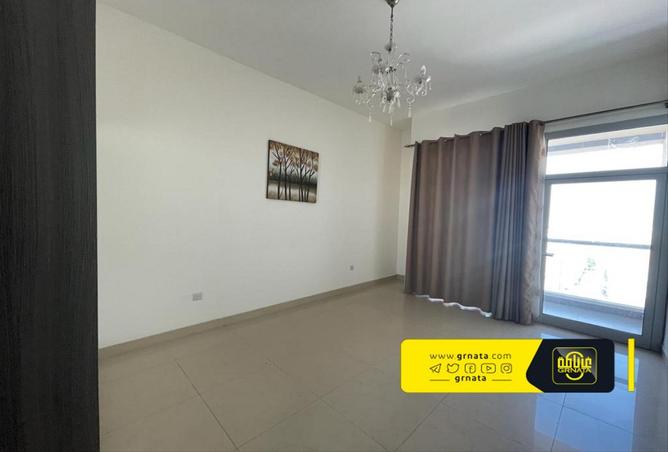 56423387 - Property Image 2