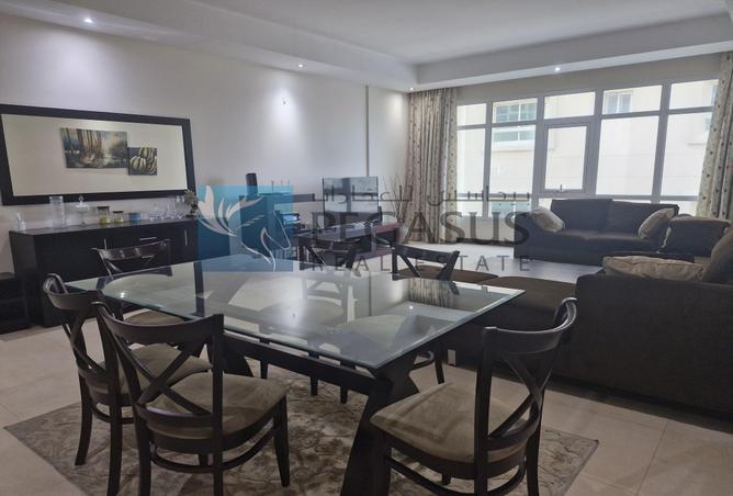 907469 - Property Image 2