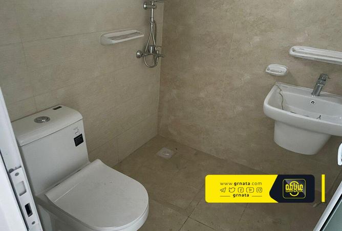 887488 - Property Image 2