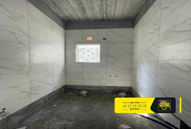 56391795 - Property Image 2