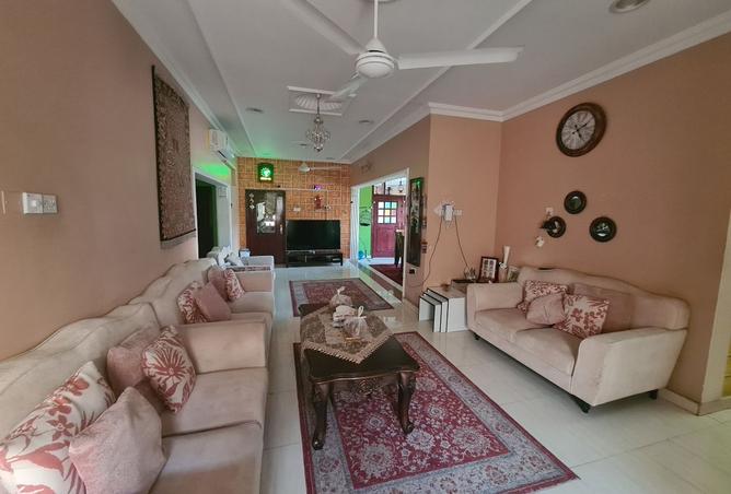 873099 - Property Image 3