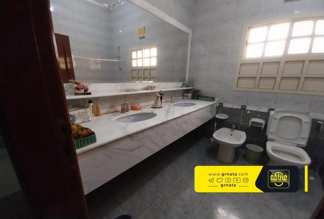 56392211 - Property Image 3