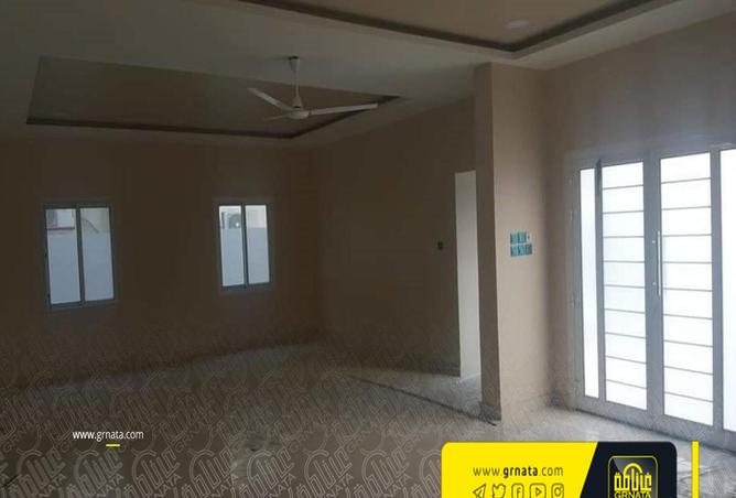 722133 - Property Image 2