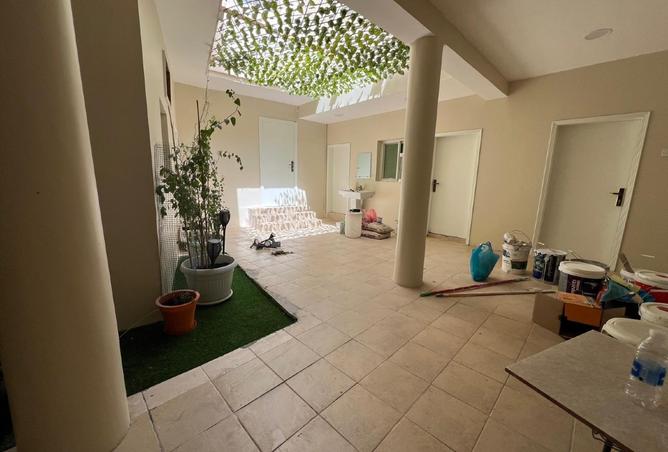 56360877 - Property Image 3