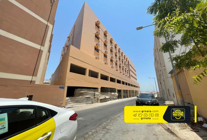 725400 - Property Image 3