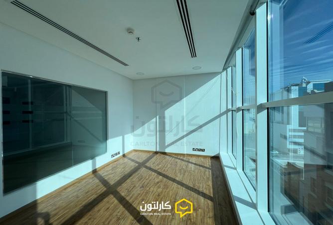 908903 - Property Image 2