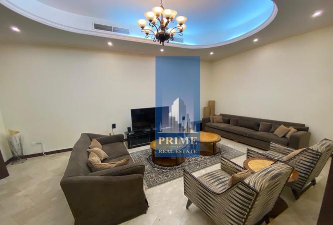 955580 - Property Image 2