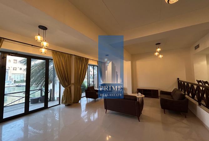 933207 - Property Image 2