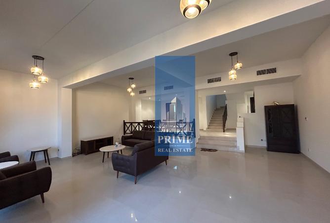 933207 - Property Image 3