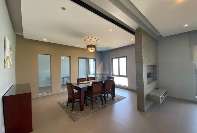 915207 - Property Image 3