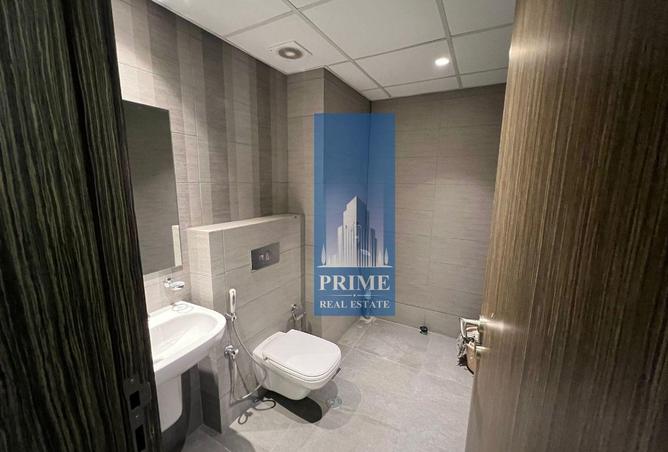 911777 - Property Image 3