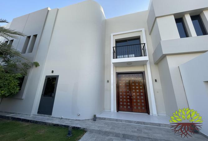 54801290 - Property Image 2