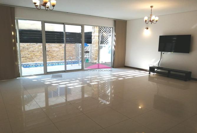 979382 - Property Image 2