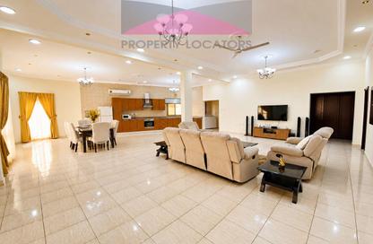 Apartment - 3 - 4 for rent in Al Juffair - Capital Governorate