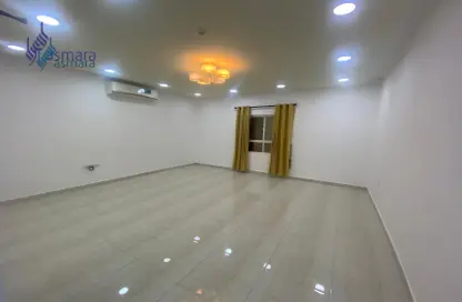 Apartment - 3 Bedrooms - 2 Bathrooms for rent in Hidd - Muharraq Governorate