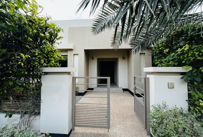 54096103 - Property Main Image