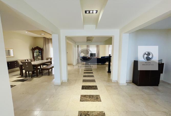 55801919 - Property Image 2