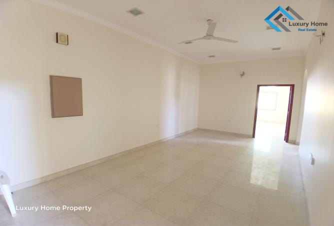 54451381 - Property Main Image