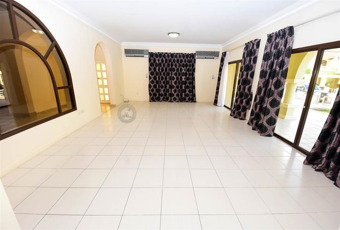 997050 - Property Image 2