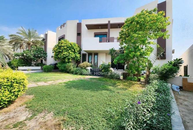 996658 - Property Image 2