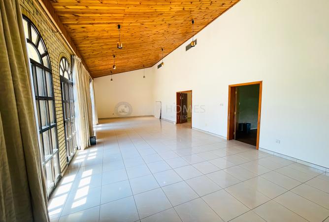 55803607 - Property Image 3