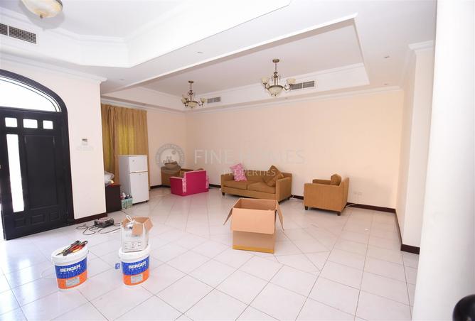 55803605 - Property Image 2