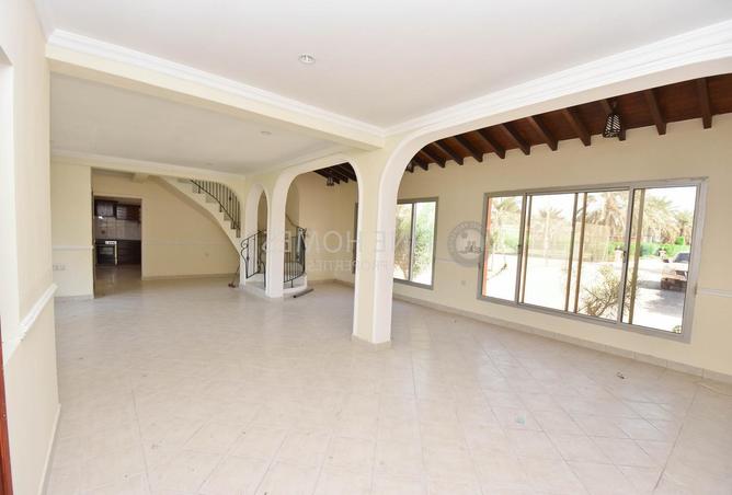 55803611 - Property Image 3
