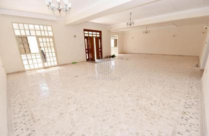 Villa - Studio - 4 Bathrooms for rent in Tubli - Central Governorate