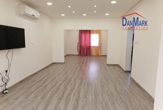 928671 - Property Image 3