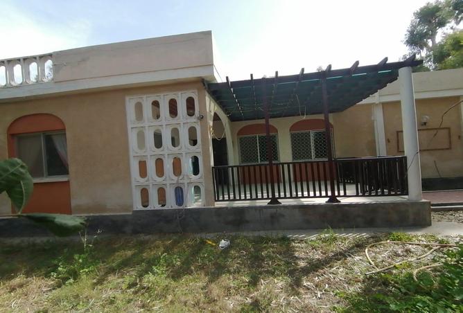 56890190 - Property Main Image