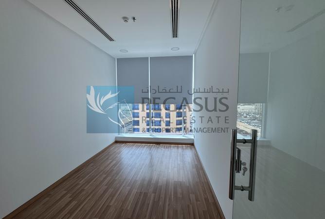 913821 - Property Image 3