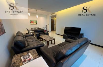 Apartment - 2 Bedrooms - 3 Bathrooms for rent in Al Juffair - Capital Governorate