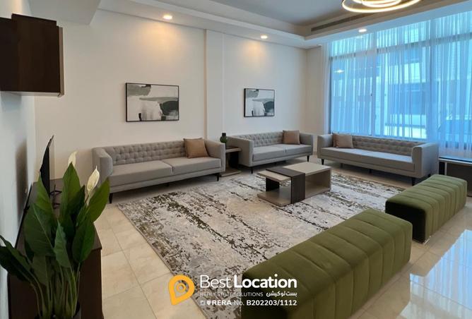 914101 - Property Image 2