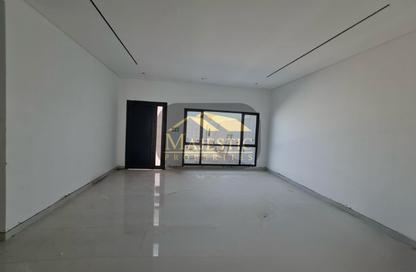 Villa - 4 Bedrooms - 5 Bathrooms for sale in Hamala - Northern Governorate