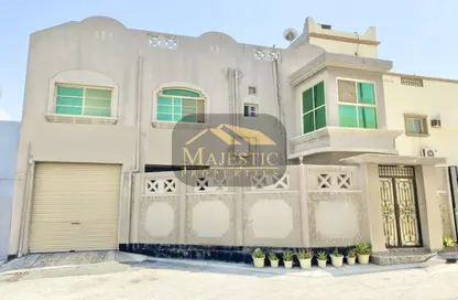 Villa - 5 Bedrooms - 5 Bathrooms for sale in Hamad Town - Northern Governorate