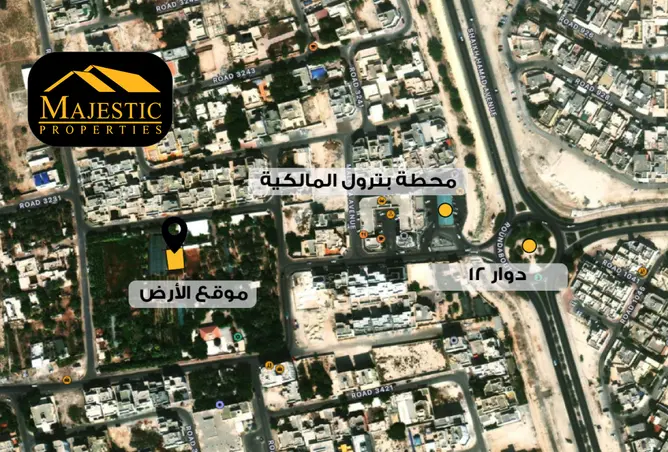915319 - Property Image 2