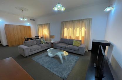 Apartment - 2 - 1 for rent in Gudaibiya - Manama - Capital Governorate